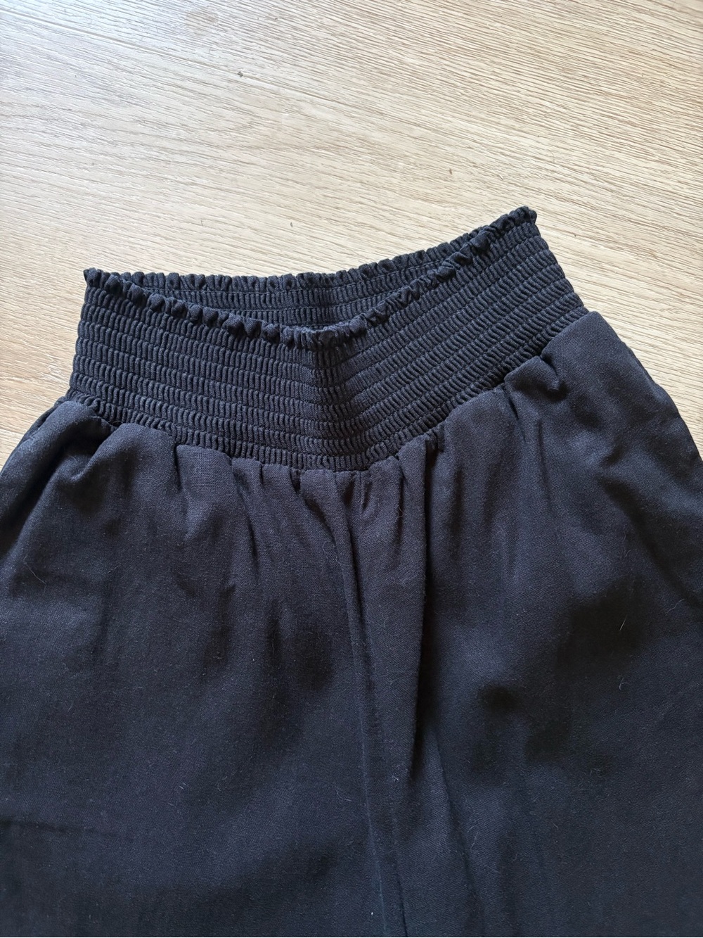 Wide Leg Black Elastic Waist Linen Pants - Picture 3 of 6